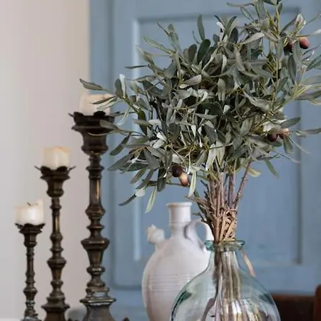 Experience Nirvana דירה