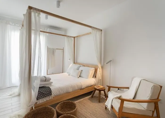 Experience Nirvana Msida